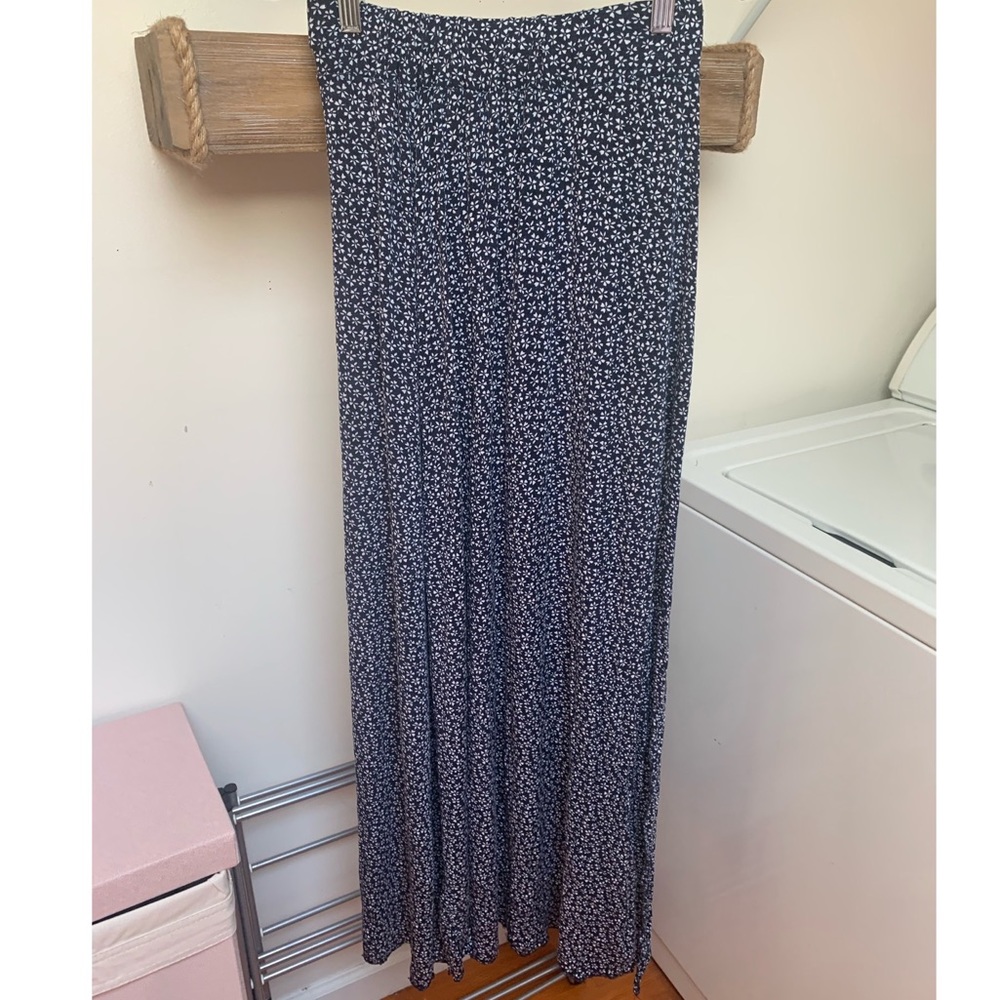 COPY - Brandy Melville Floral Maxi Skirt